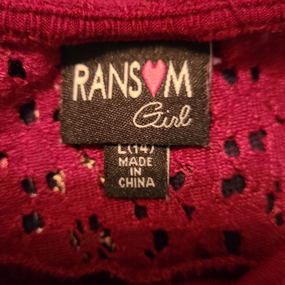 Ransom Woman's Quarter Sleeve Blouse, Size: Large Color: Red - Picture 9 of 14